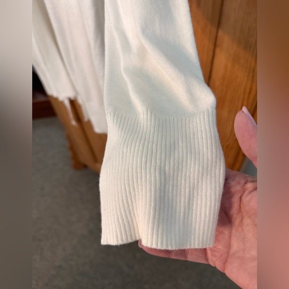 Gap Open Front White Cardigan with Tie Size XL Like New Preppy Classic - Picture 5 of 9